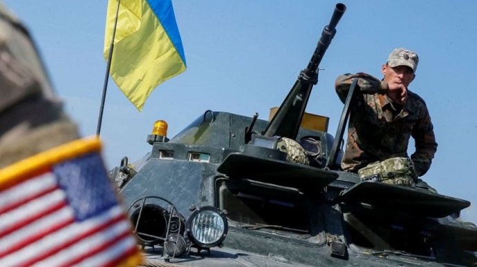 США оголосили новий пакет військової допомоги Україні на 325 мільйонів доларів: Що до нього увійде