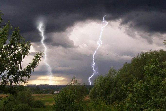 На цьому тижні в Черкаській області синоптики прогнозують дощі з грозами